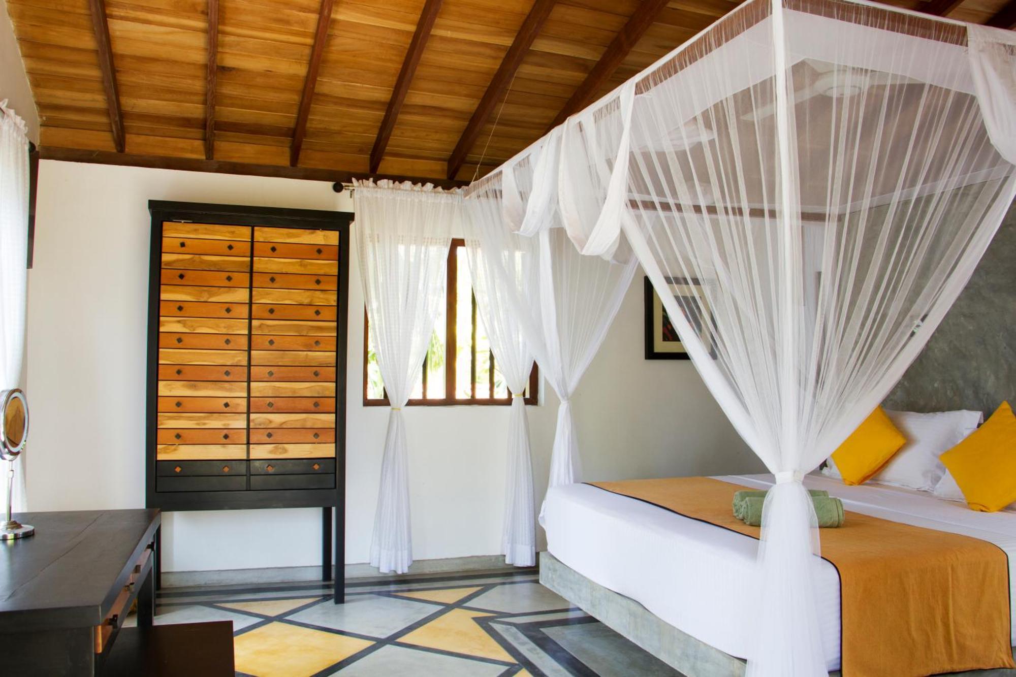 The Saffron House Hotell Dikwella Exteriör bild